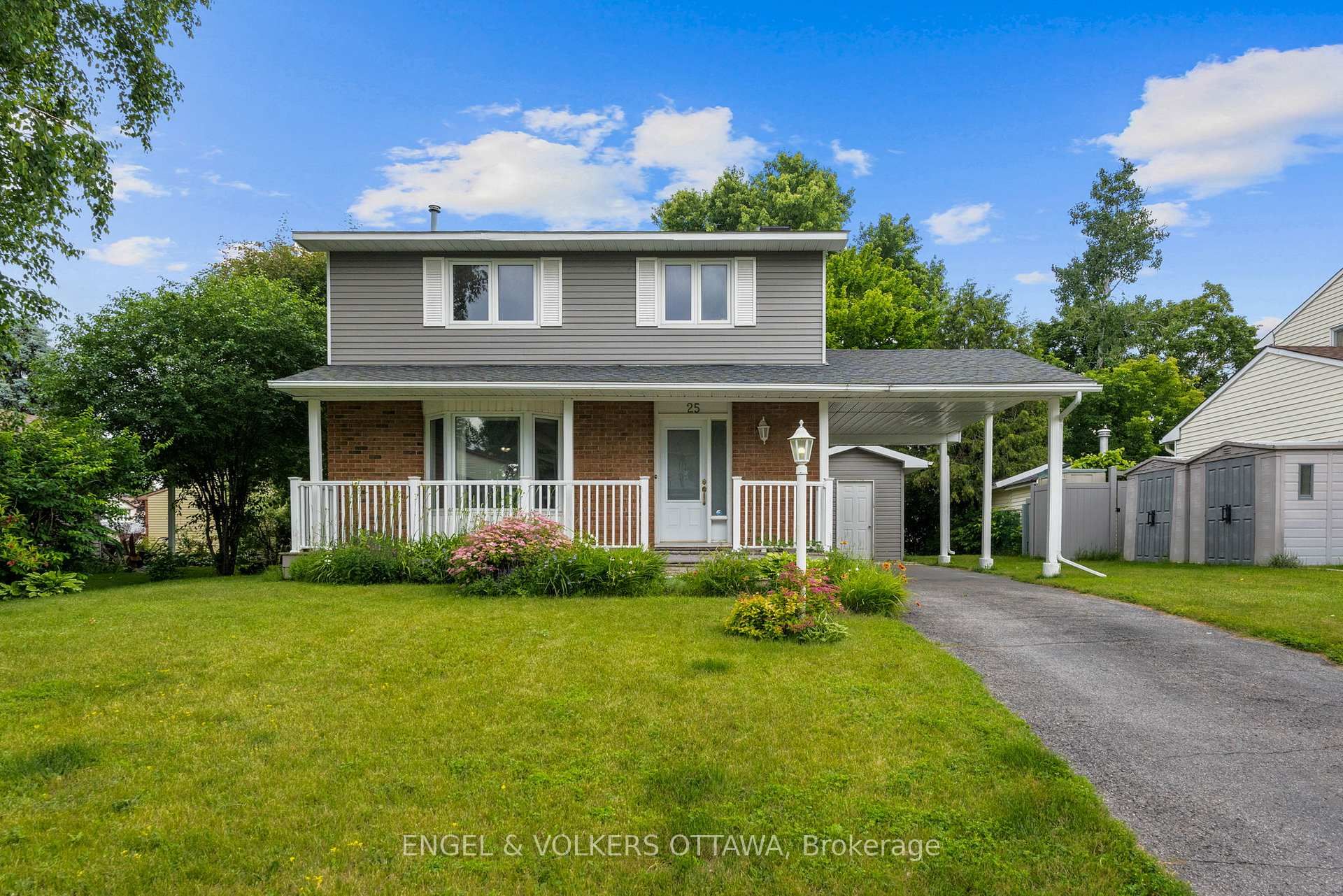 25 Antler Avenue, Ottawa, ON