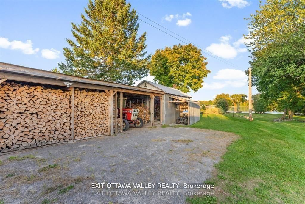 44 LACROIX BAY Road • Westmeath, ON photo 27