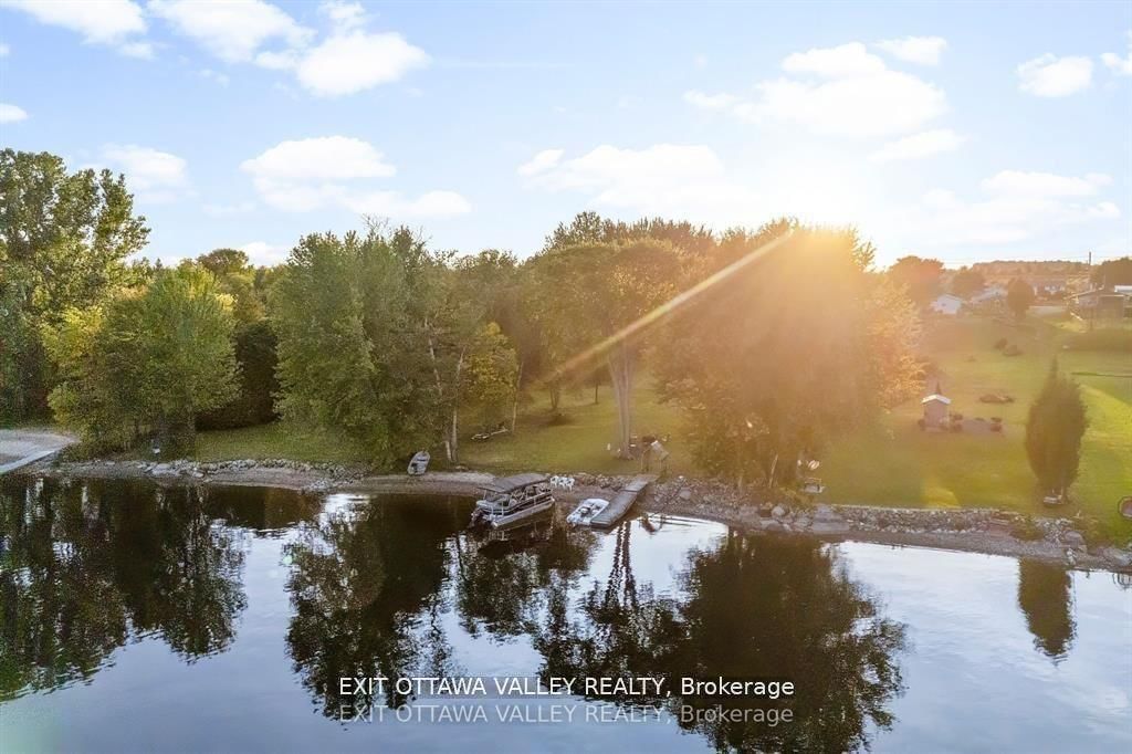 44 LACROIX BAY Road • Westmeath, ON photo 37