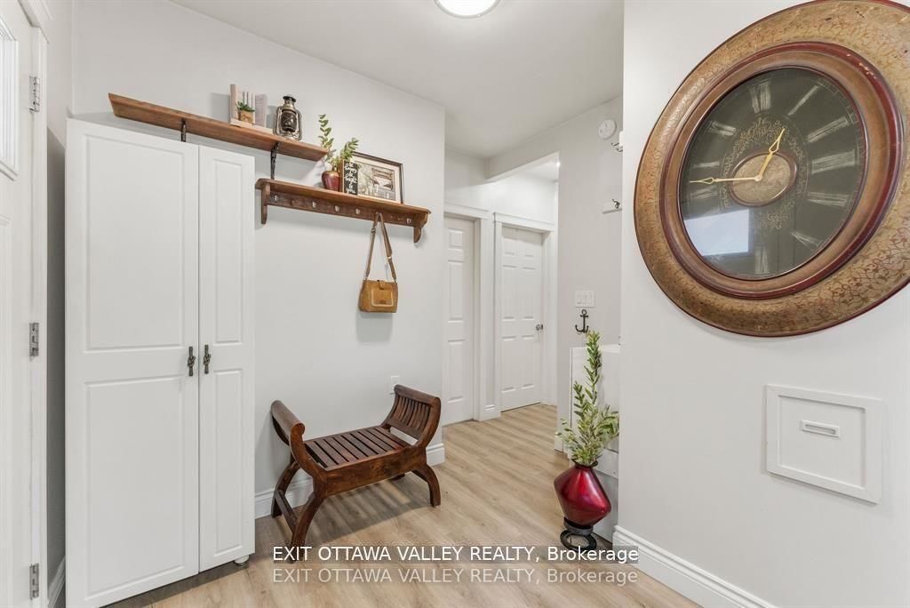 44 LACROIX BAY Road • Westmeath, ON photo 9