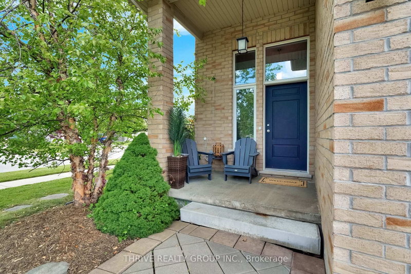 1903 Jubilee Crescent