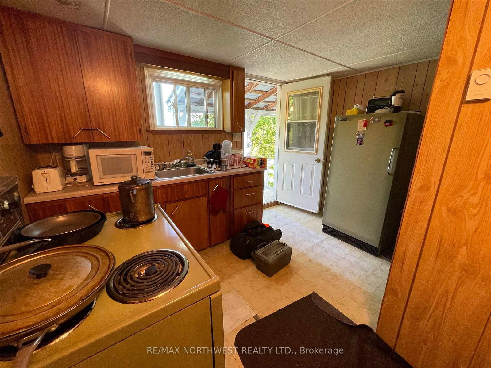 18808 Hwy 17 • Kenora Remote Area, ON photo 10