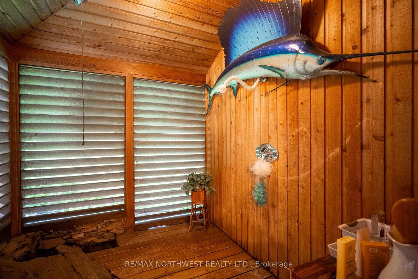 FR 3 259A Inglis Lake Road • Kenora Remote Area, ON photo 19