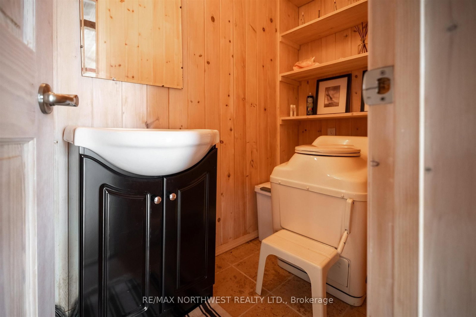 FR 3 259A Inglis Lake Road • Kenora Remote Area, ON photo 49