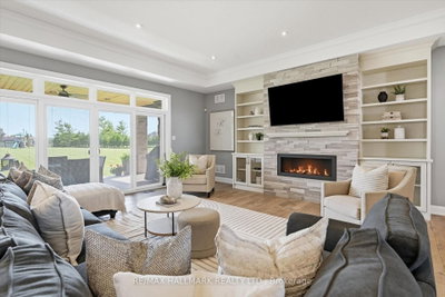 18 Kramer Court • Haldimand, ON photo 7