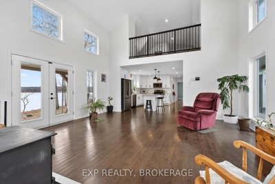 3855 HIDEAWAY Lane • Battersea, ON photo 5