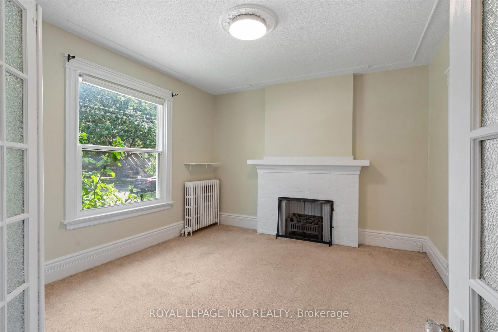 7 Beecher Street • St. Catharines, ON photo 6