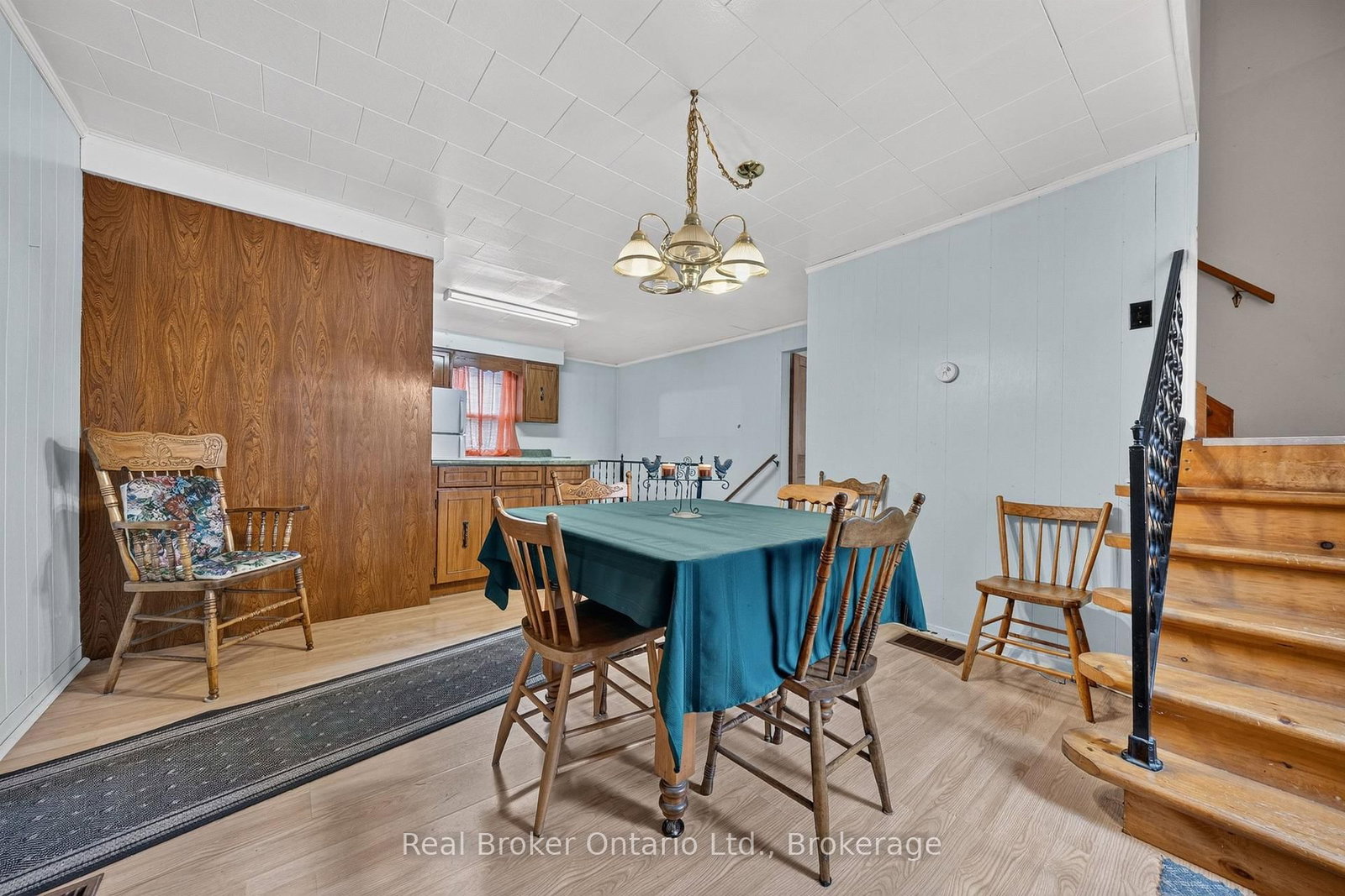 9033 Erin Garafraxa Townline • Erin, ON photo 17