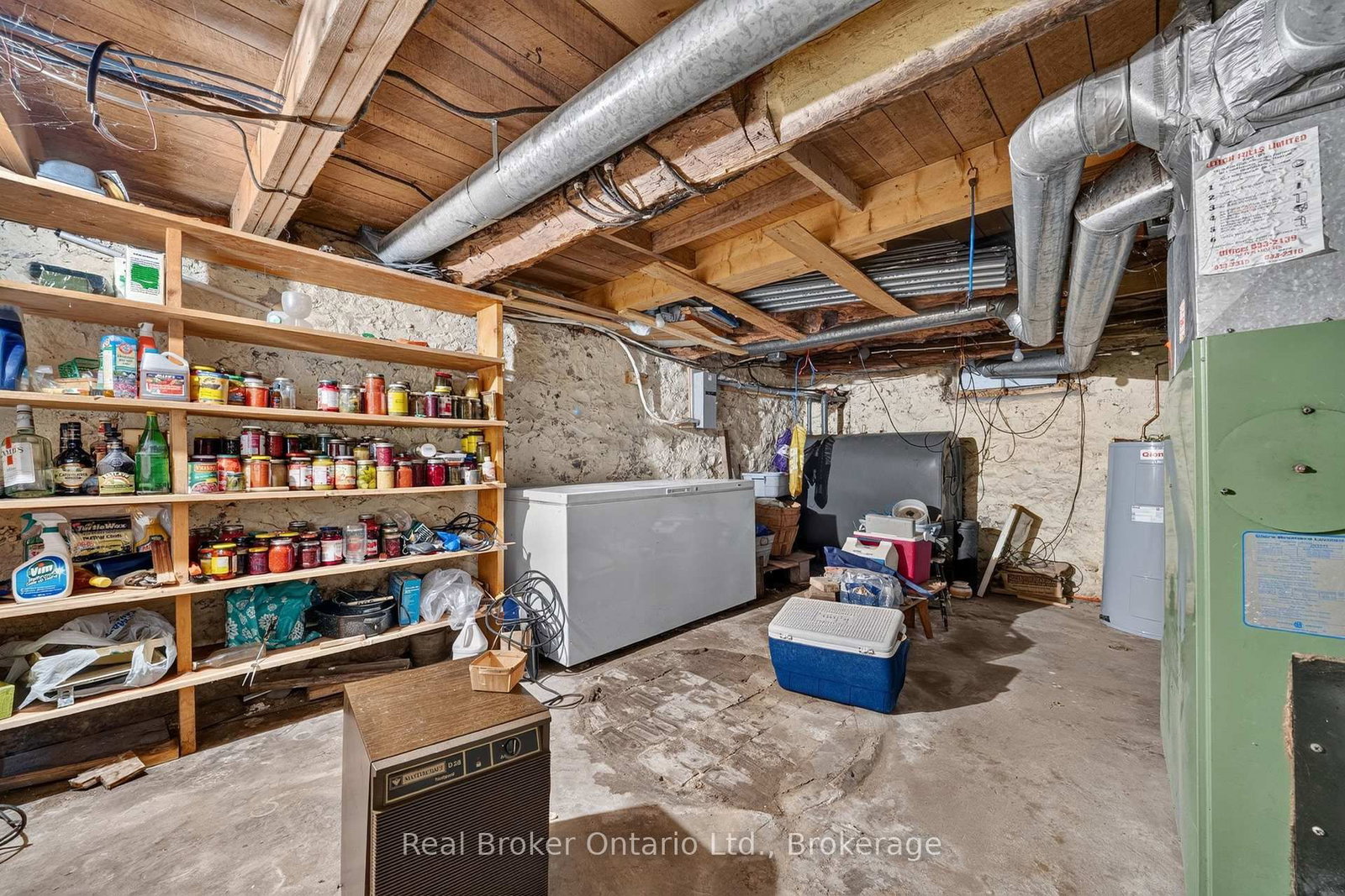9033 Erin Garafraxa Townline • Erin, ON photo 37