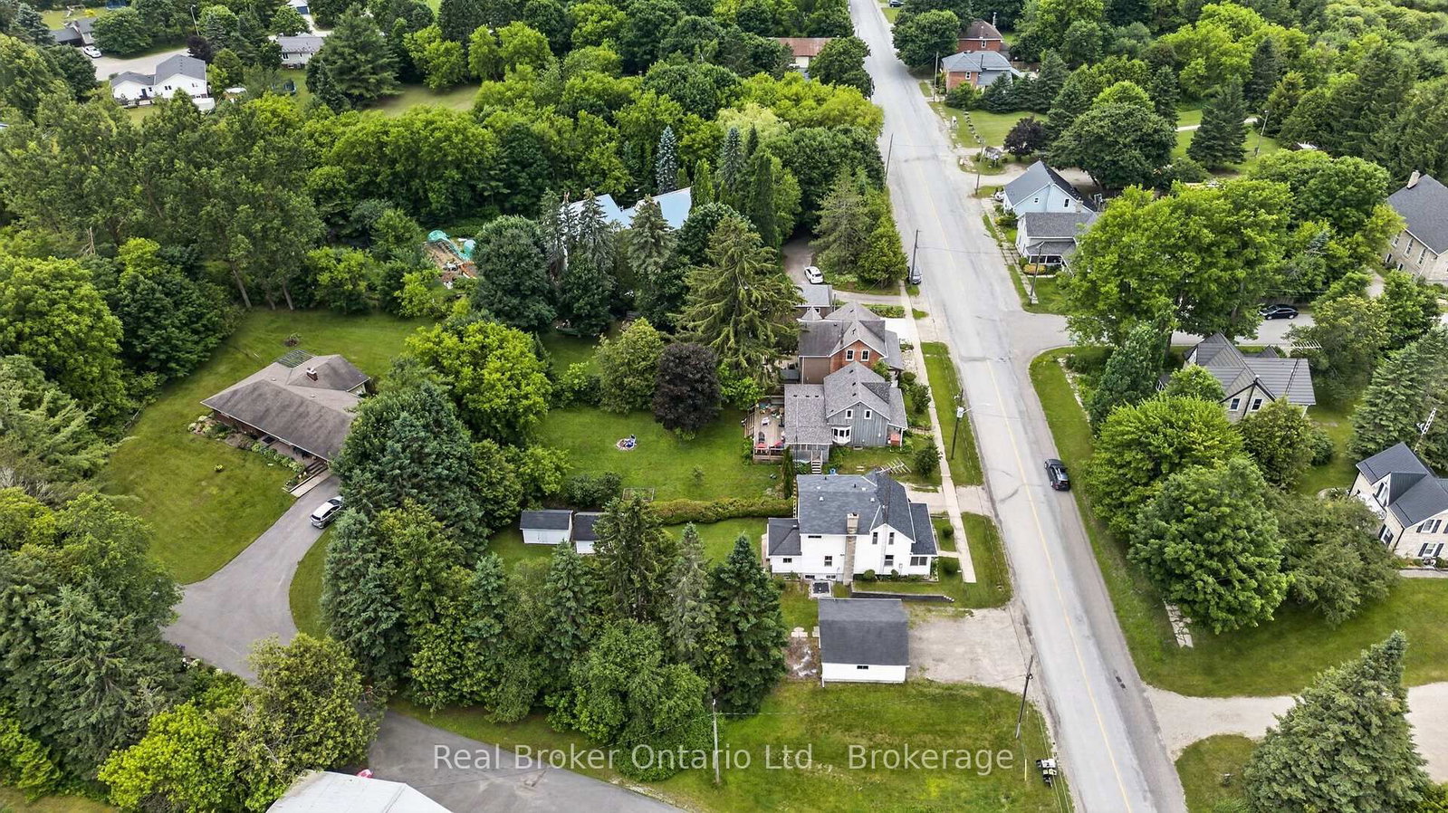 9033 Erin Garafraxa Townline • Erin, ON photo 45