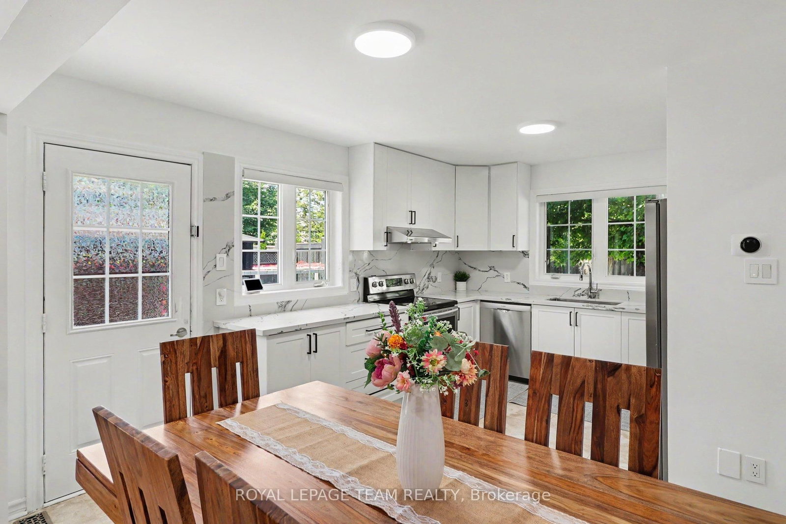 100 Sonesta Circle • Arnprior, ON photo 11