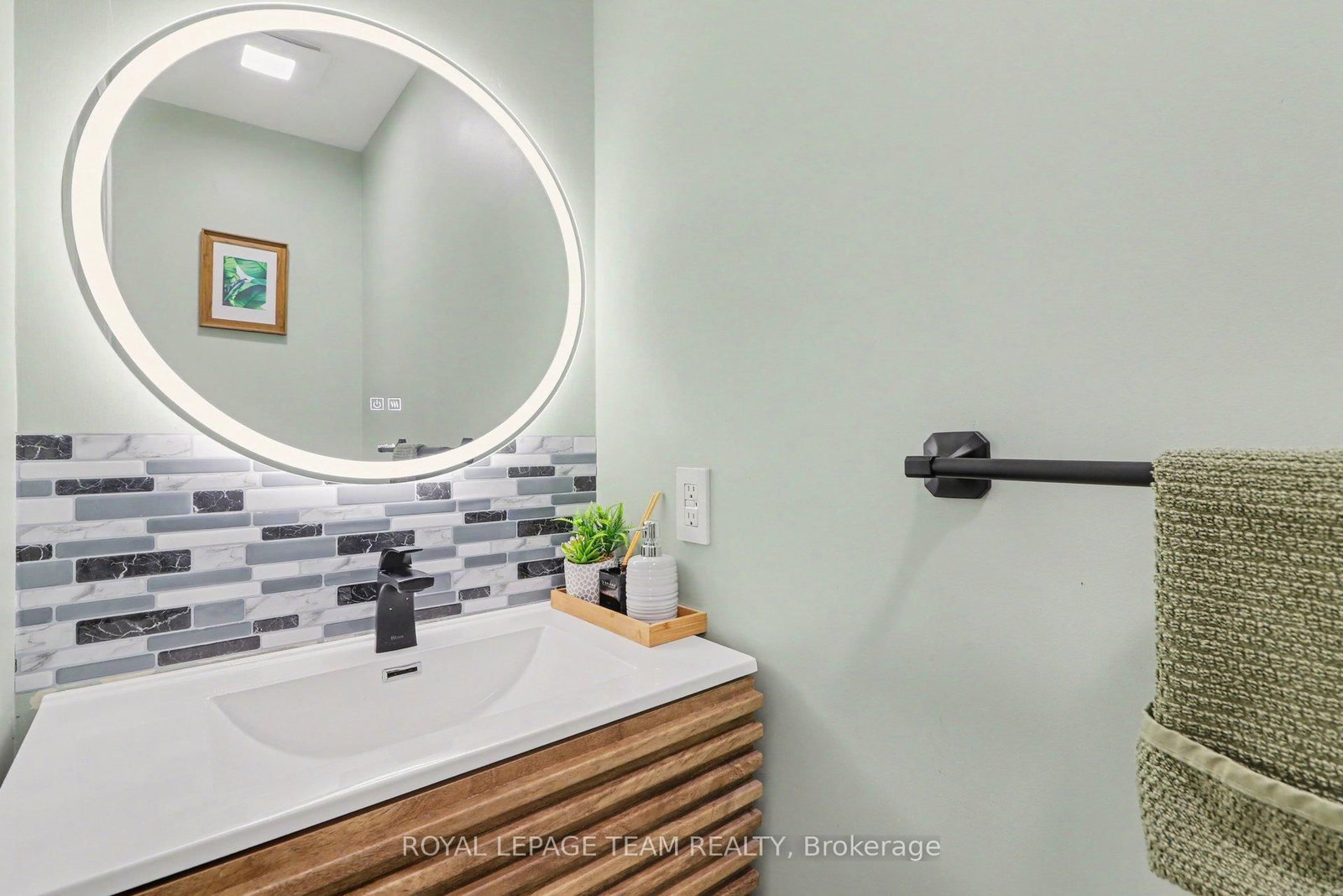 100 Sonesta Circle • Arnprior, ON photo 18