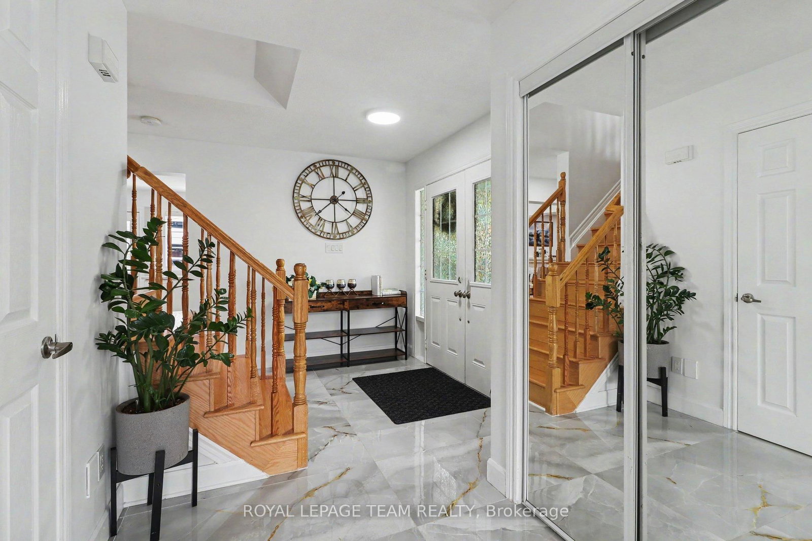 100 Sonesta Circle • Arnprior, ON photo 7