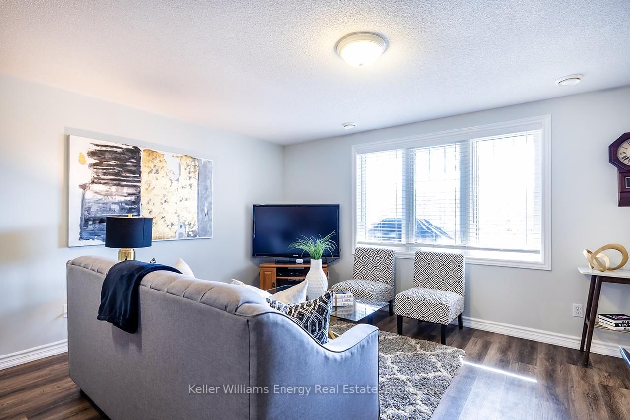 249 Ruttan Terrace • #505 • Cobourg, ON photo 11