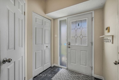 2218 Cecile Crescent • Clarence-Rockland, ON photo 6