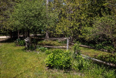 181 Woodland Circle • Chatsworth, ON photo 9
