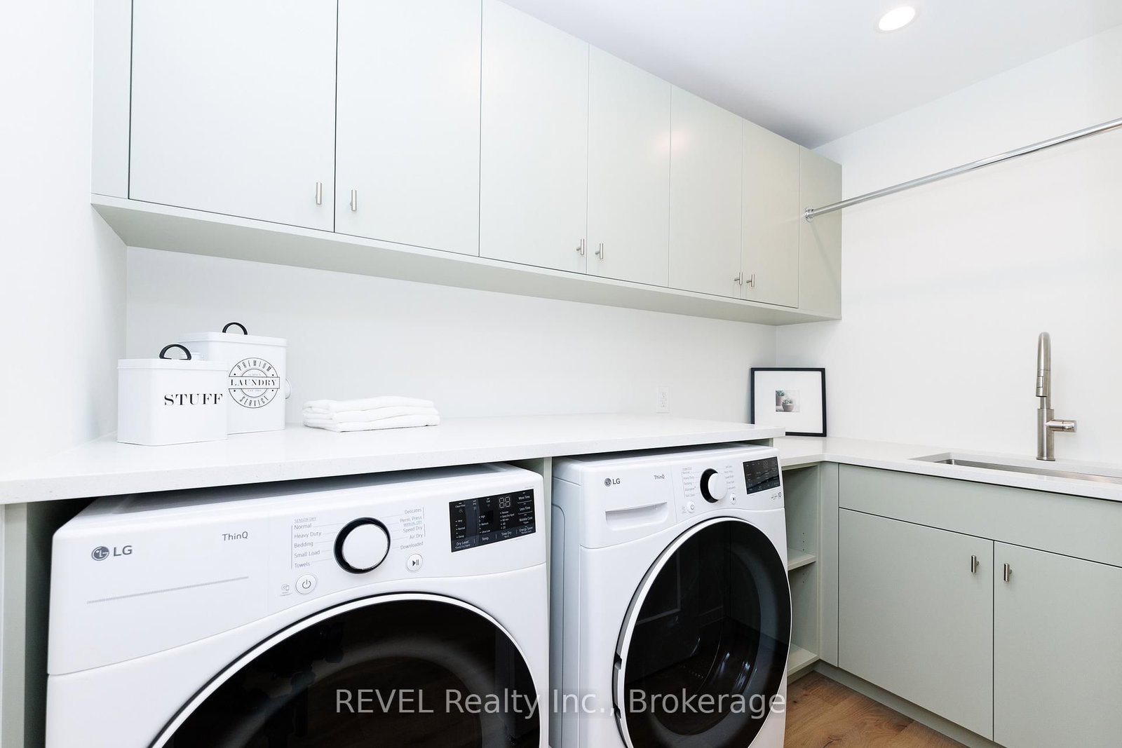 8780 Brown Road • Niagara Falls, ON photo 23