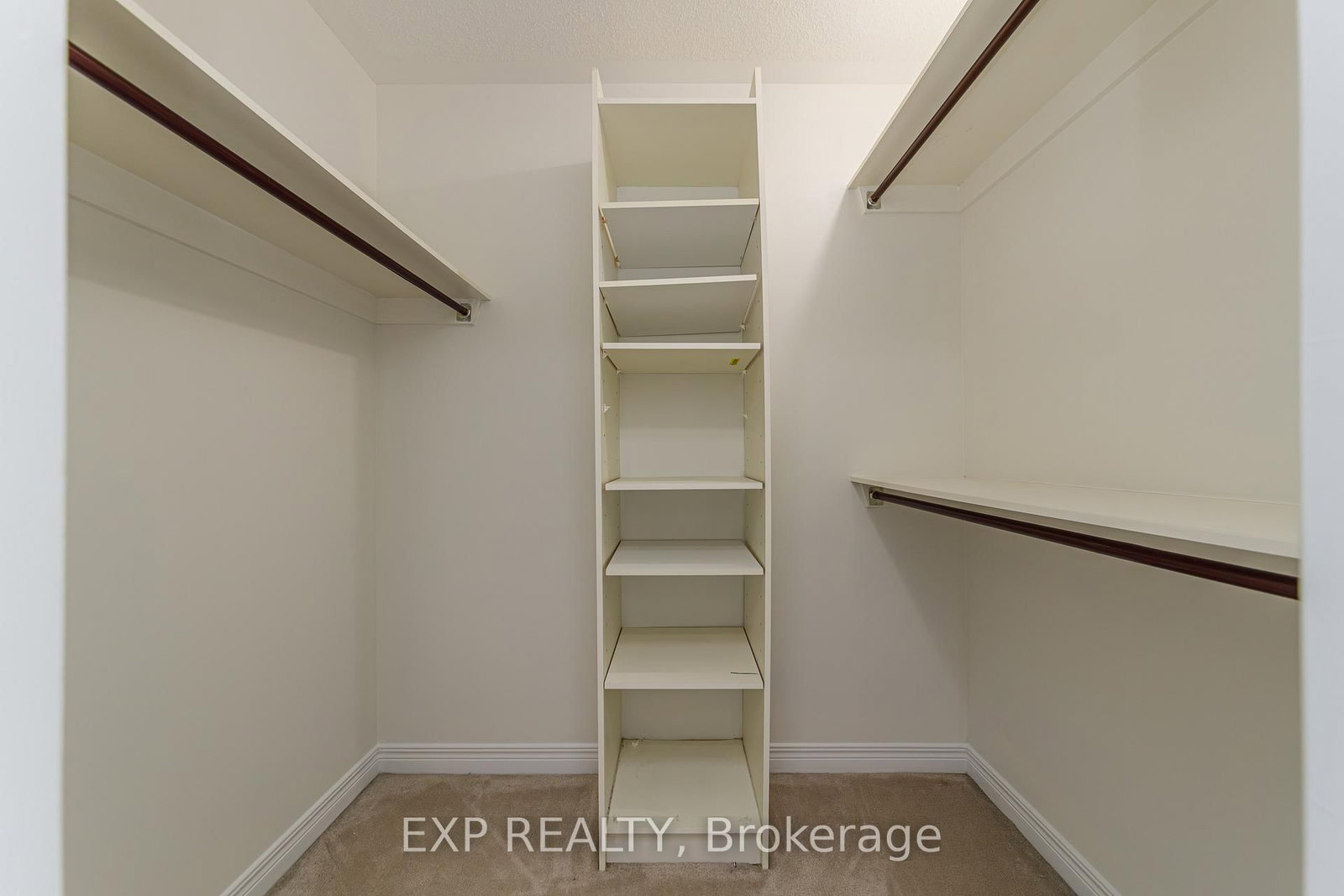 40 Newborough Crescent • Ottawa, ON photo 35