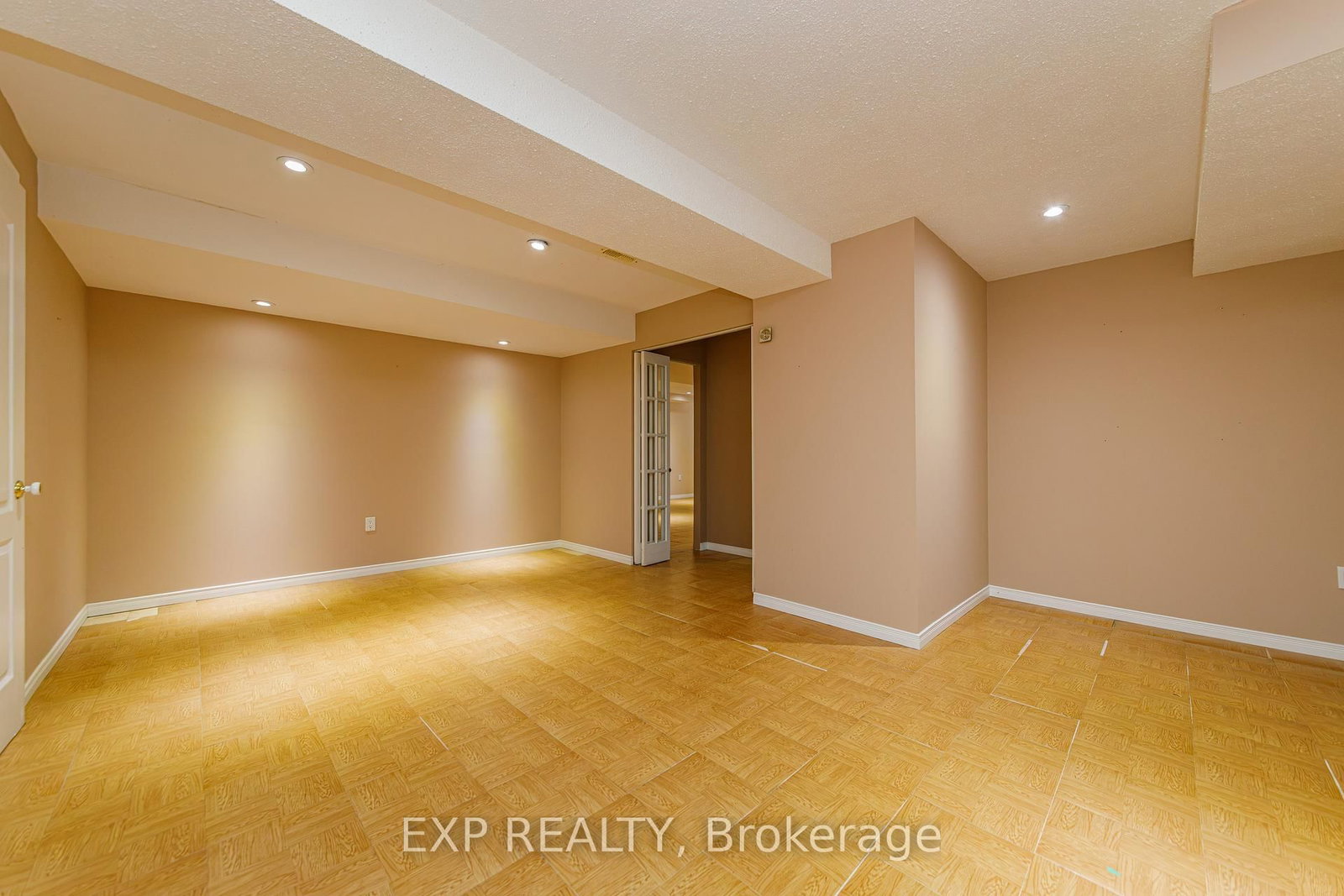 40 Newborough Crescent • Ottawa, ON photo 39