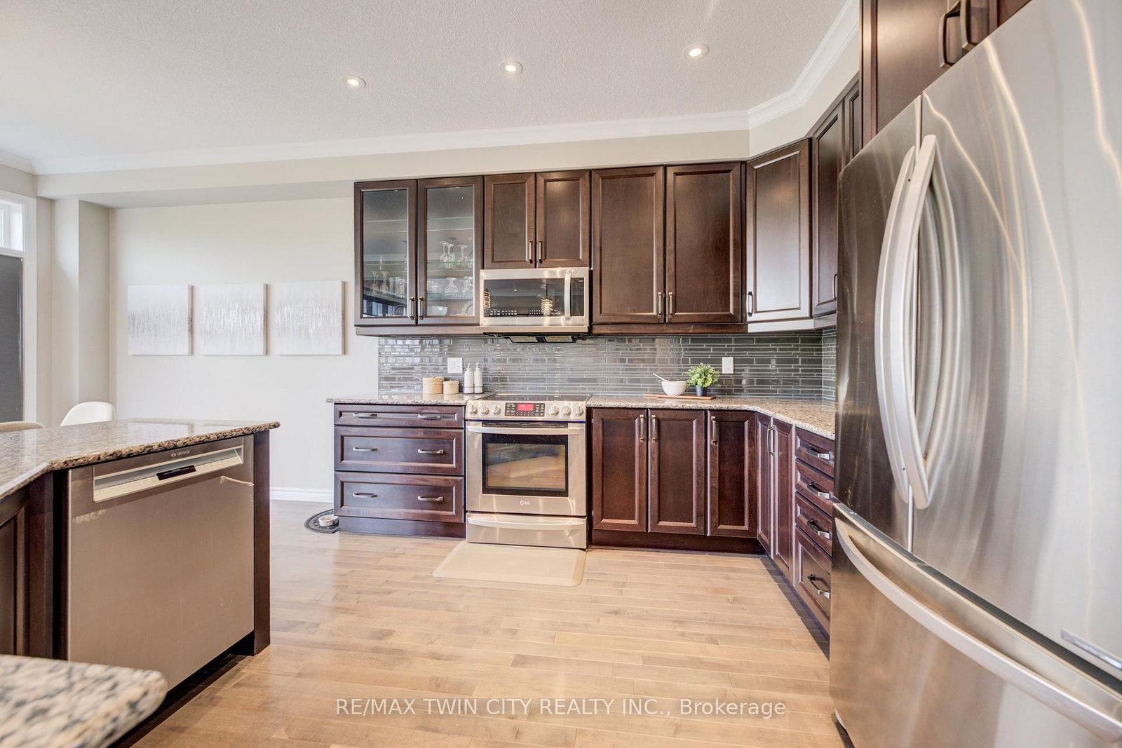 99 Stillwater Street • Waterloo, ON photo 8