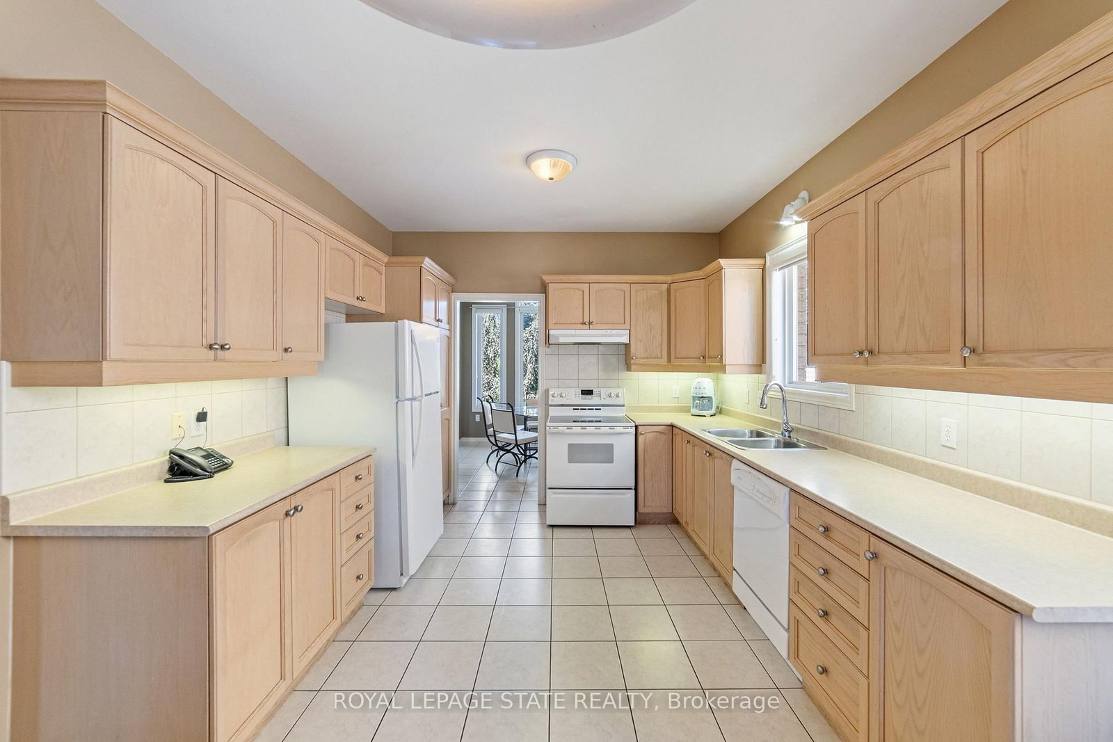 96 W Second Road • Hamilton, ON photo 10