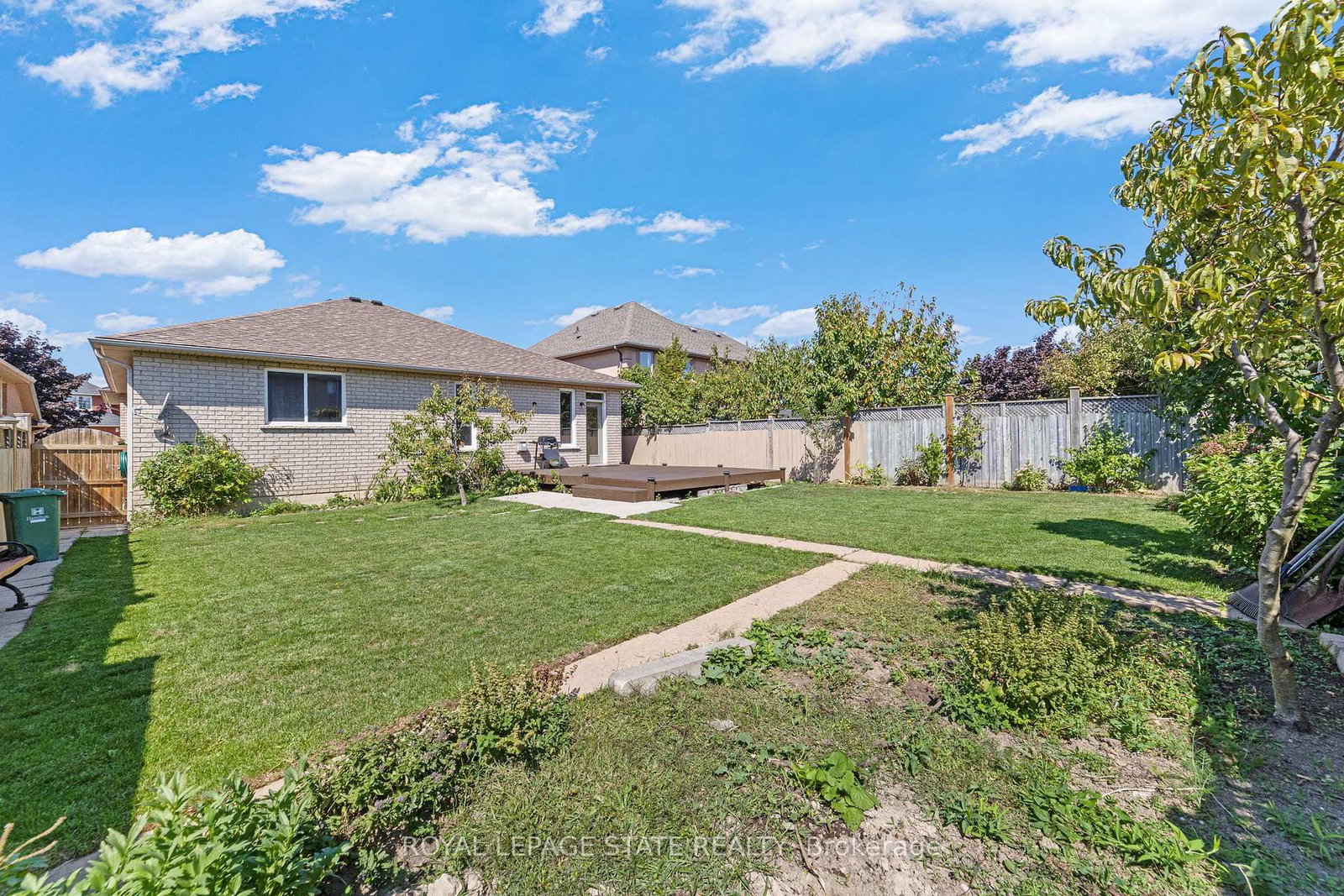96 W Second Road • Hamilton, ON photo 34