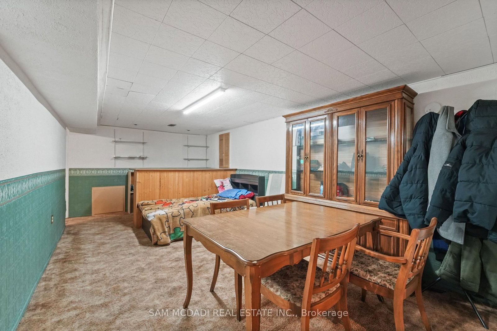 79 Locheed Drive • Hamilton, ON photo 27