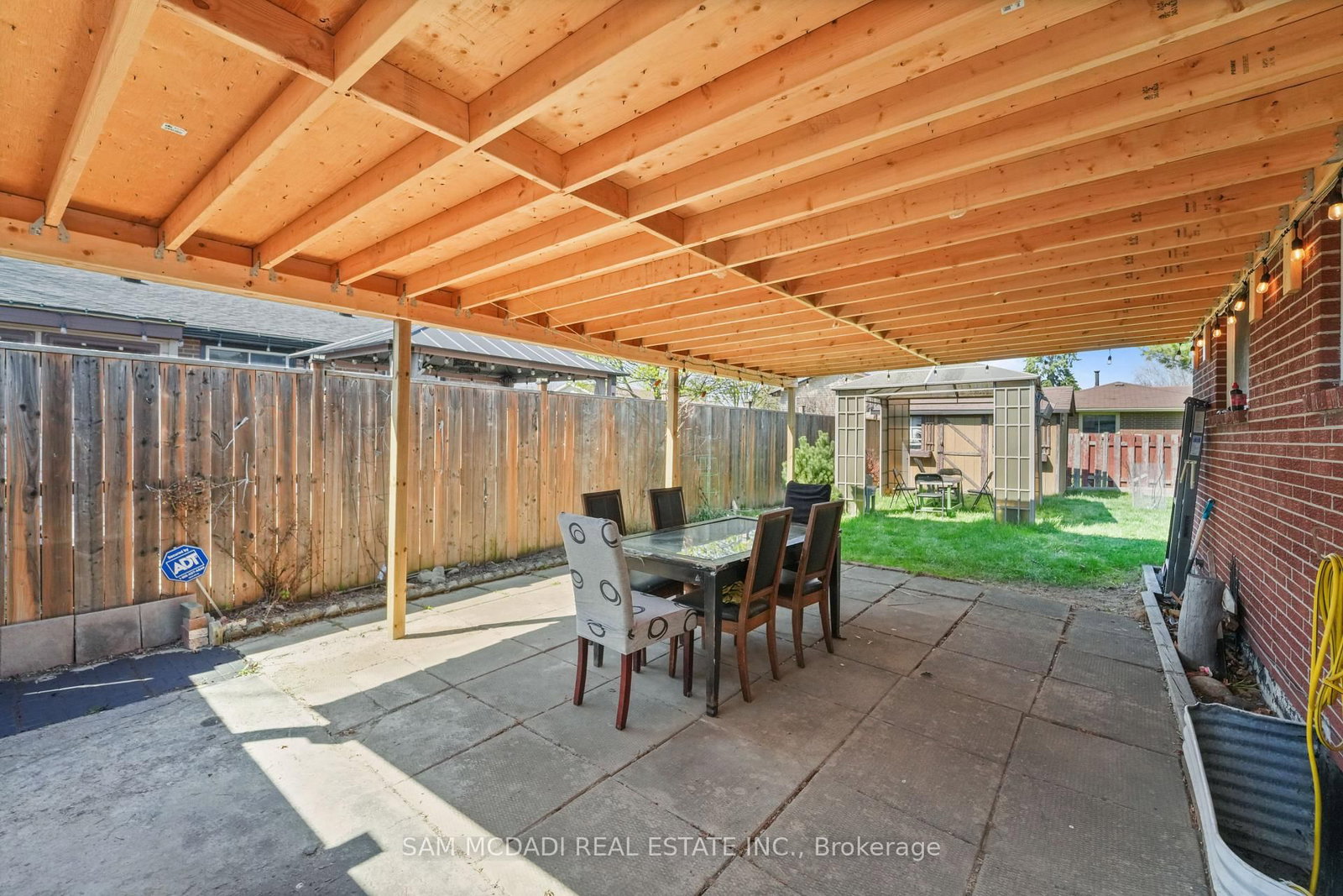 79 Locheed Drive • Hamilton, ON photo 33