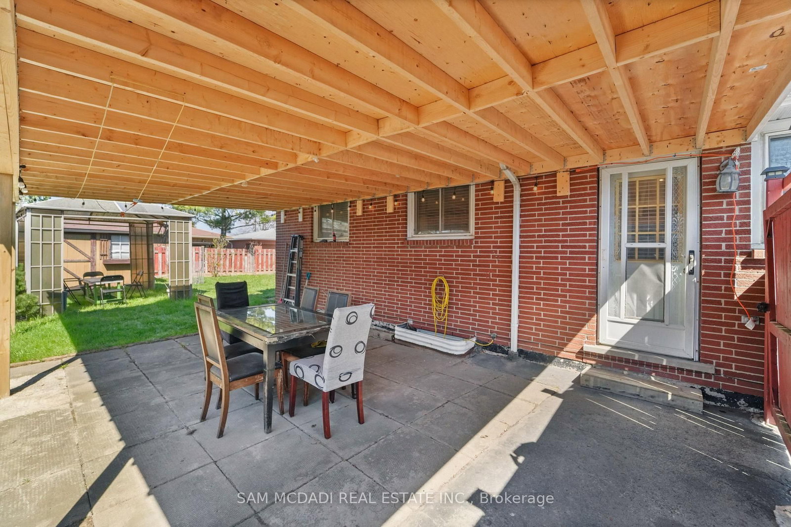 79 Locheed Drive • Hamilton, ON photo 34