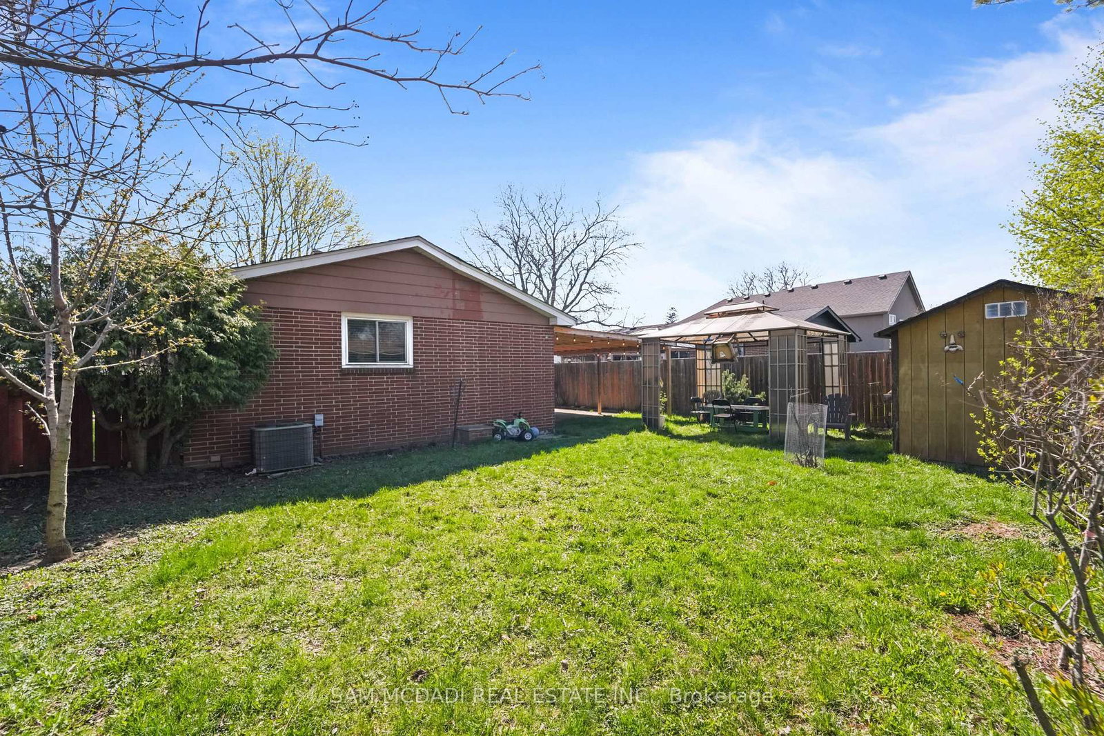 79 Locheed Drive • Hamilton, ON photo 38