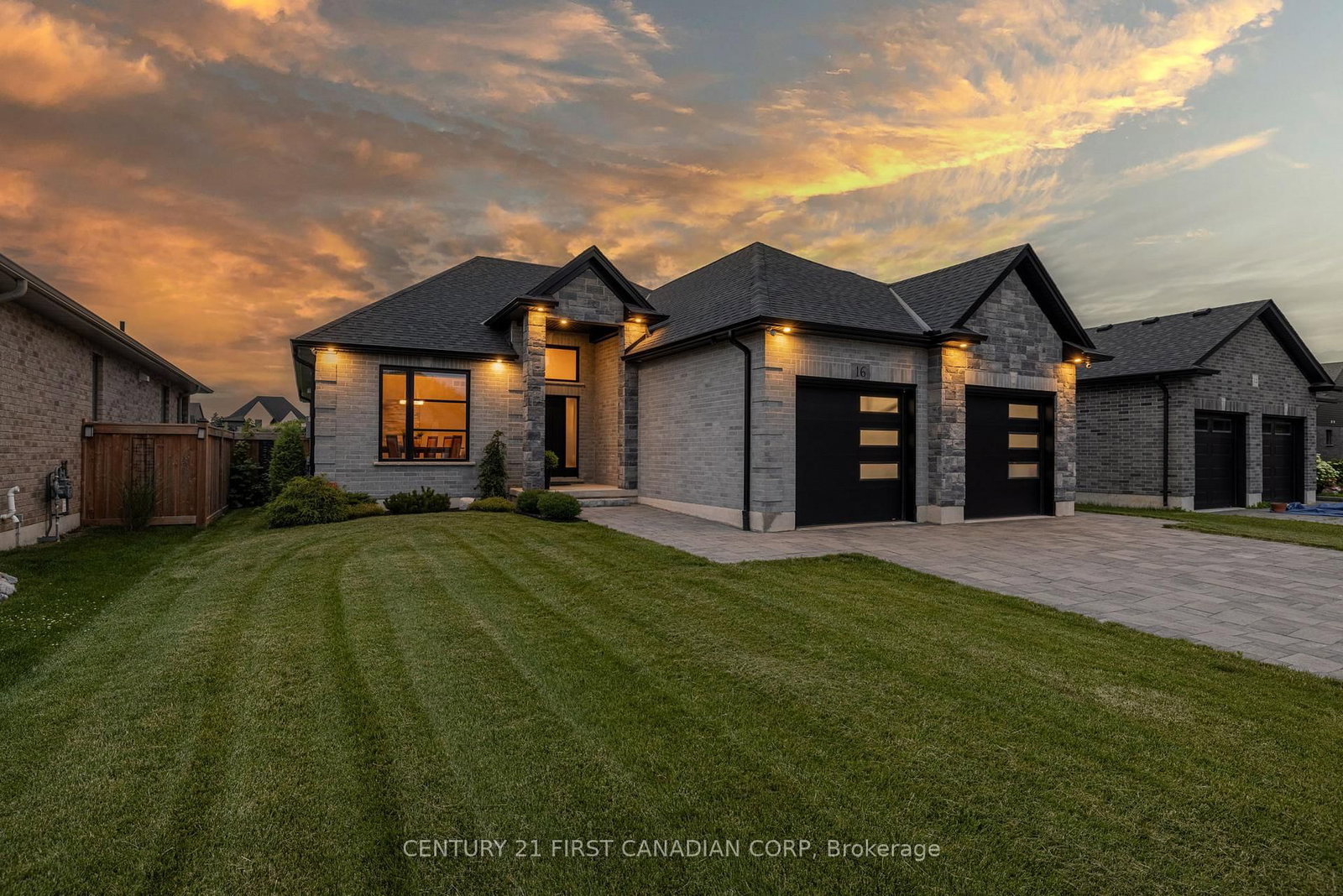 16 Foxborough Place • Thames Centre, ON photo 1