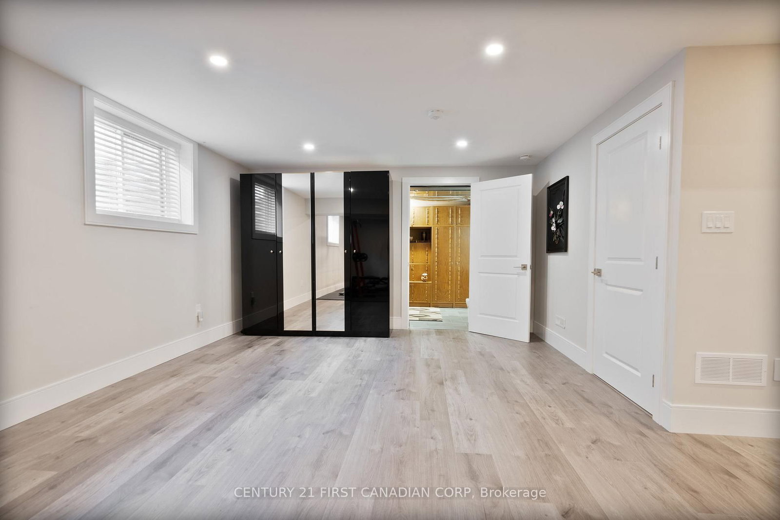 16 Foxborough Place • Thames Centre, ON photo 30