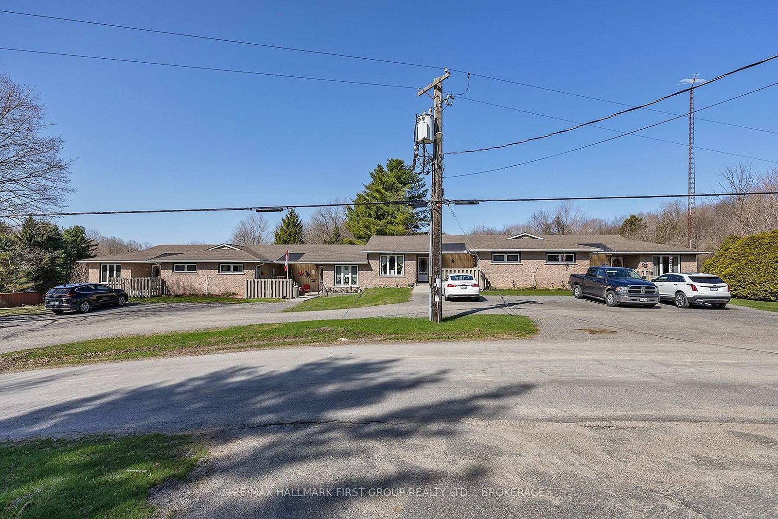 128 Haskins Point Road • Leeds and the Thousand Islands, ON photo 4
