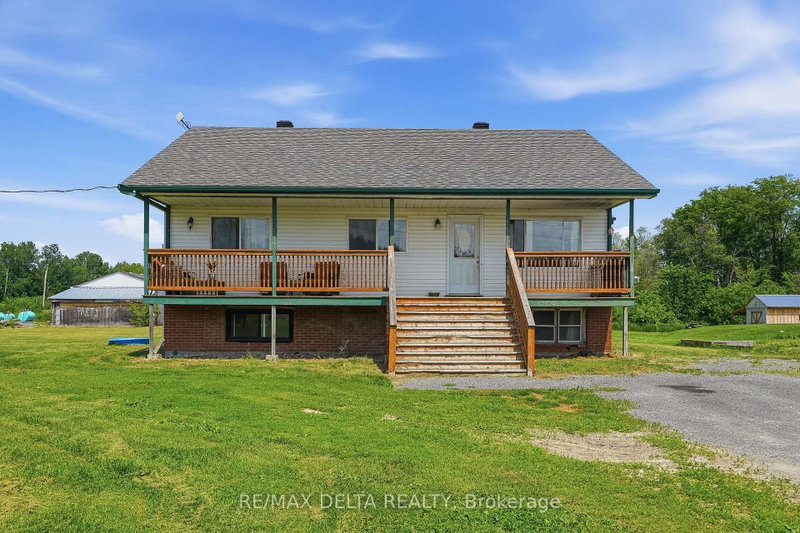 1553 du Lac Road, Clarence-Rockland