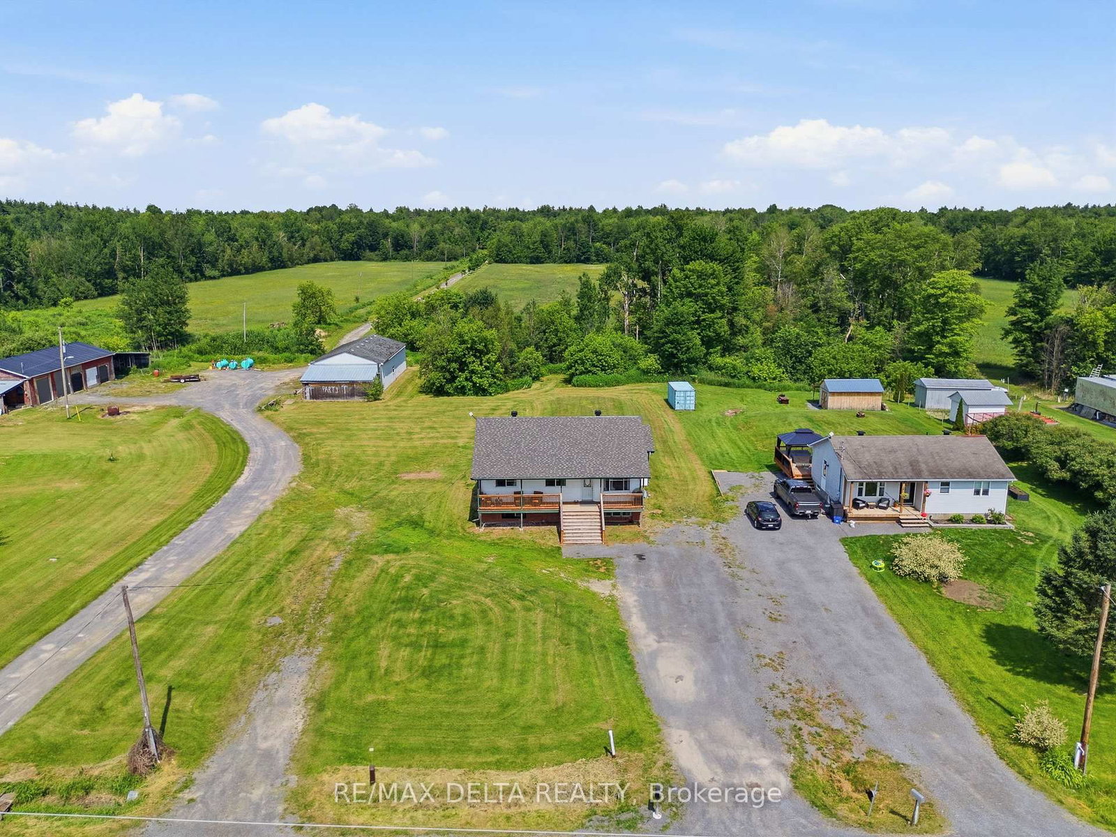 1553 du Lac Road • Clarence-Rockland, ON photo 29