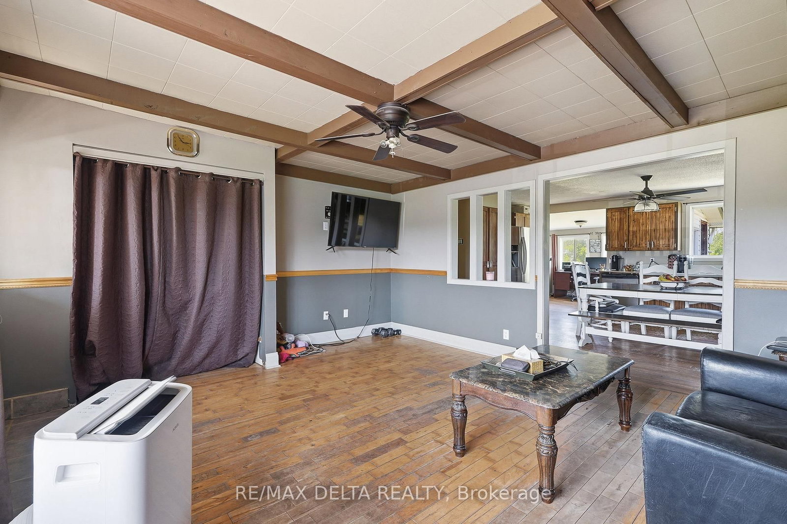 1553 du Lac Road • Clarence-Rockland, ON photo 4