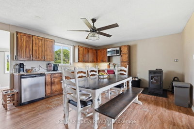 1553 du Lac Road — photo 5