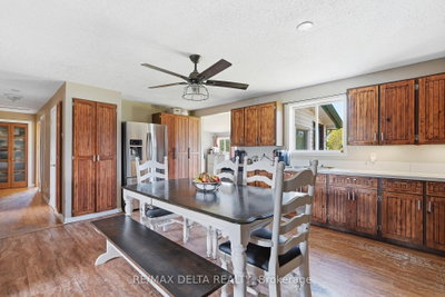 1553 du Lac Road • Clarence-Rockland, ON photo 8