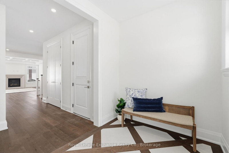 90 Inverness Street N