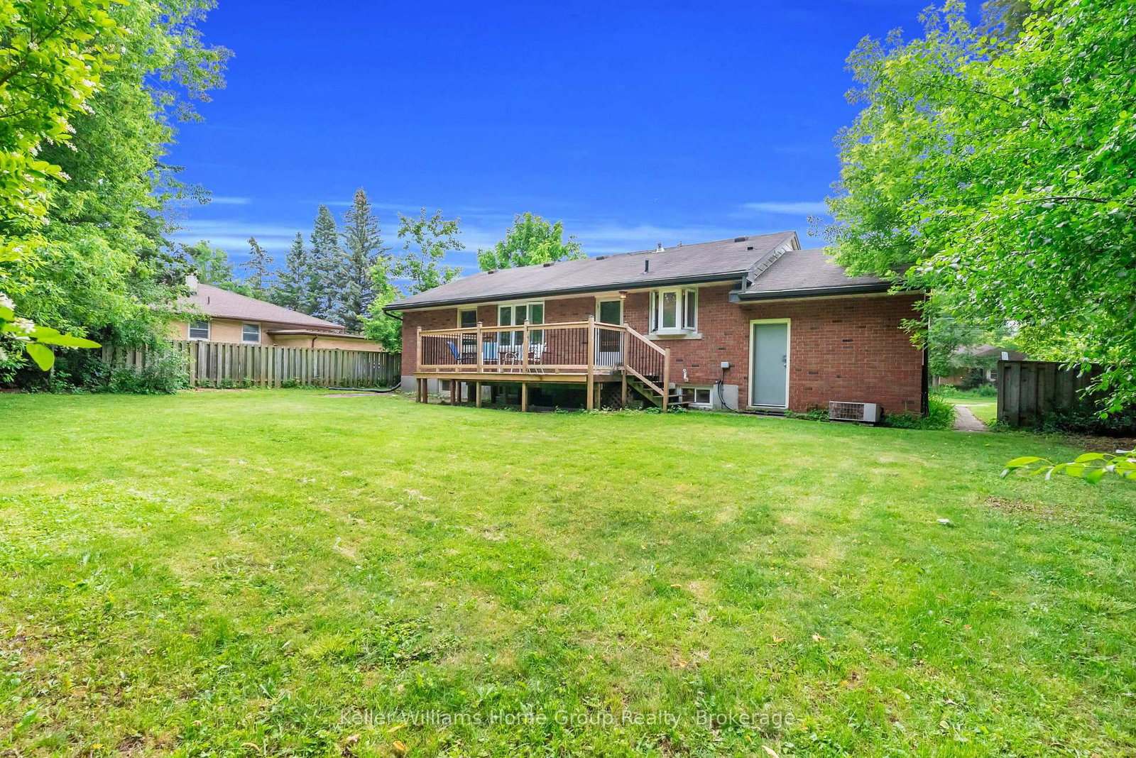 24 Caledonia Street • Guelph, ON photo 40