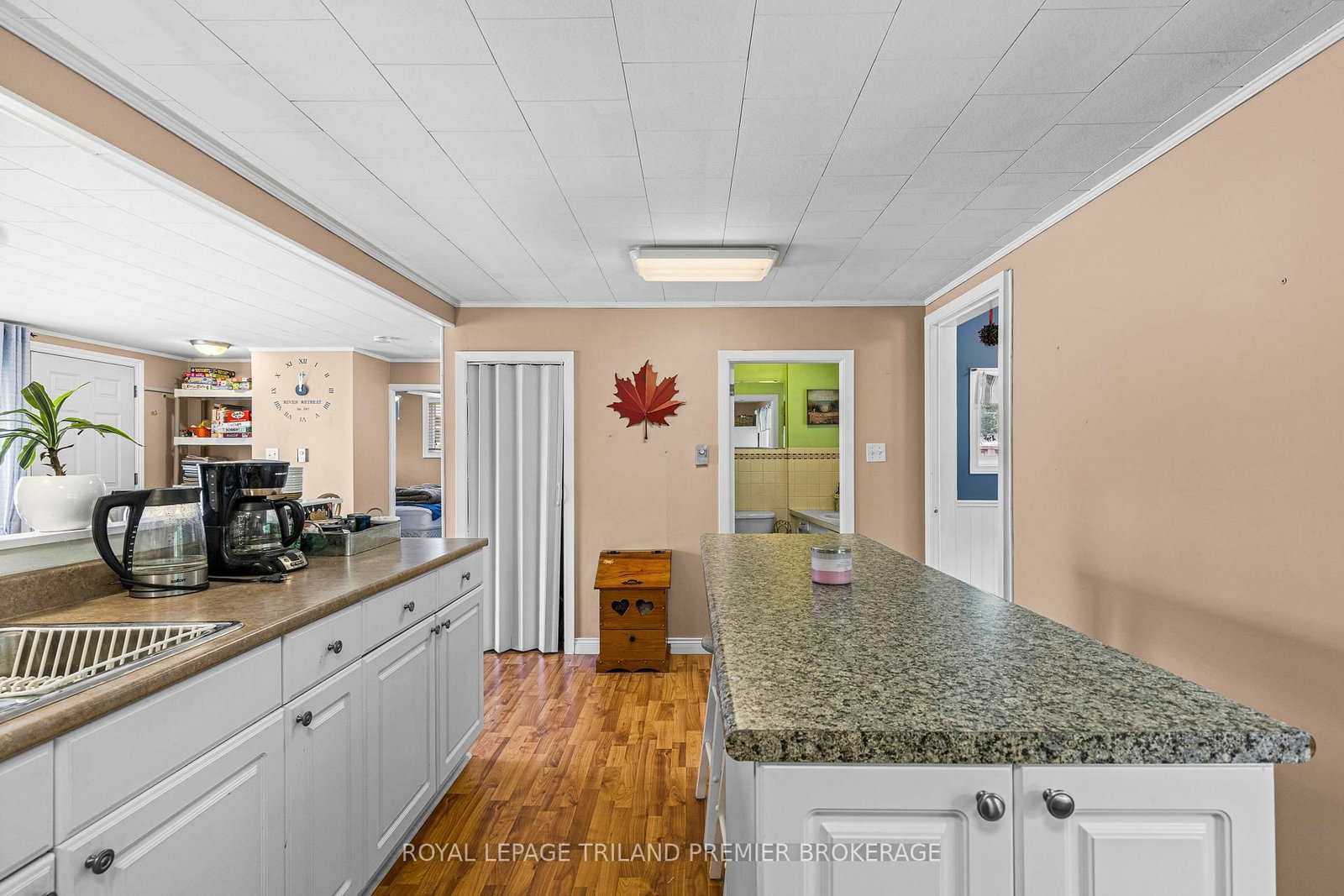 7755 Patrick Street • Lambton Shores, ON photo 12
