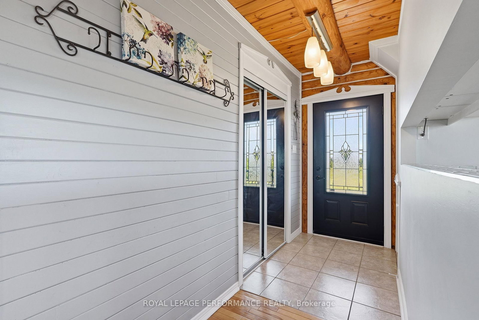 3012 Birchgrove Road • Sarsfield, ON photo 5