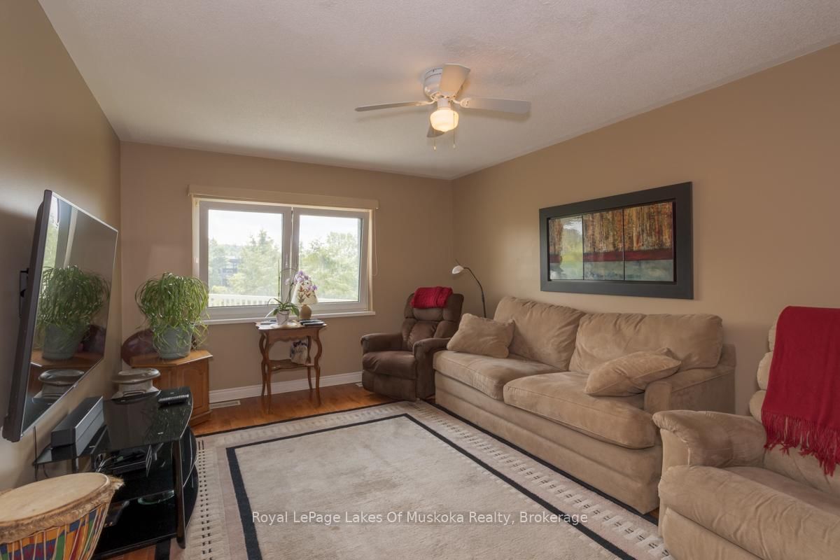 110 Dill Street • Bracebridge, ON photo 19
