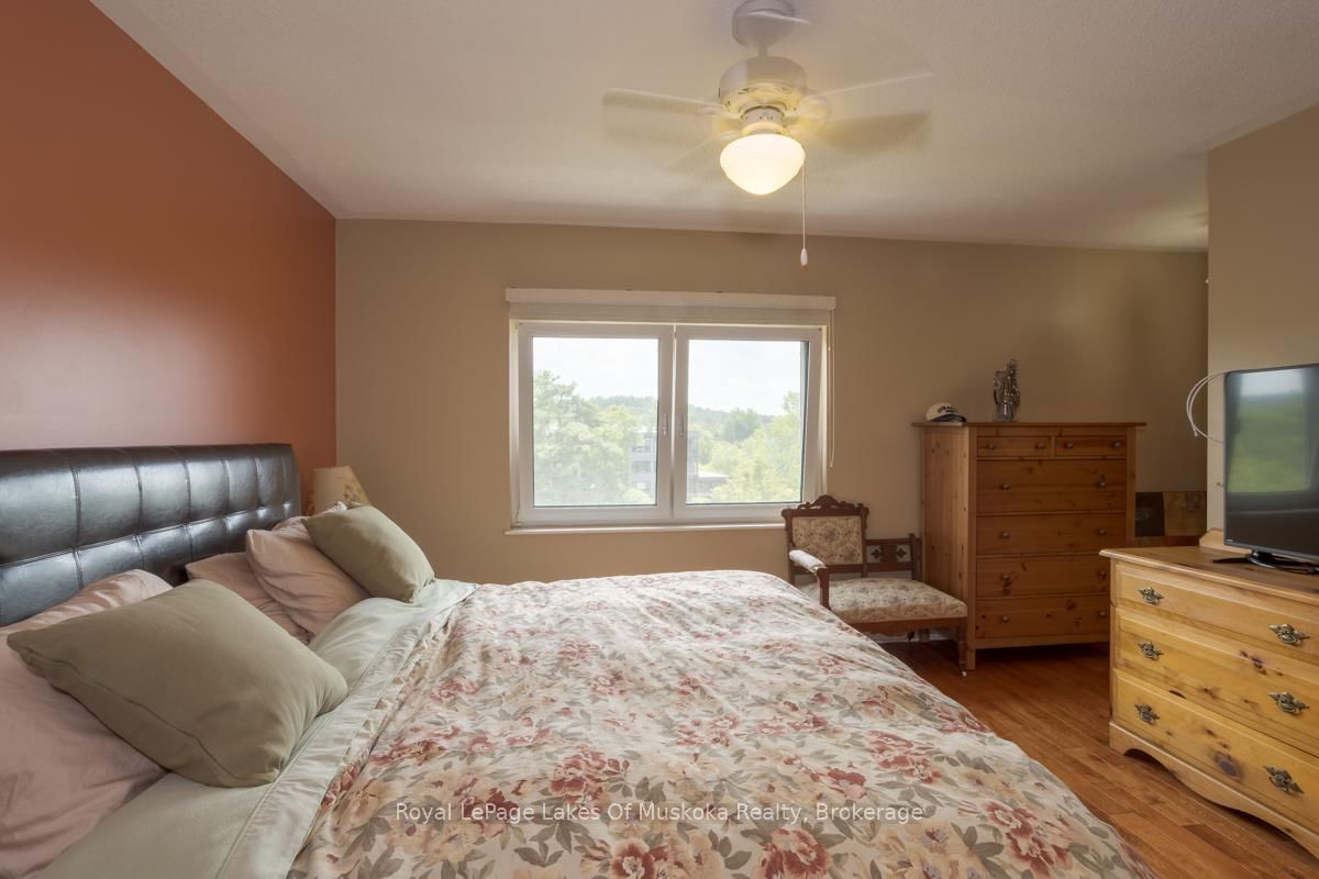 110 Dill Street • Bracebridge, ON photo 23