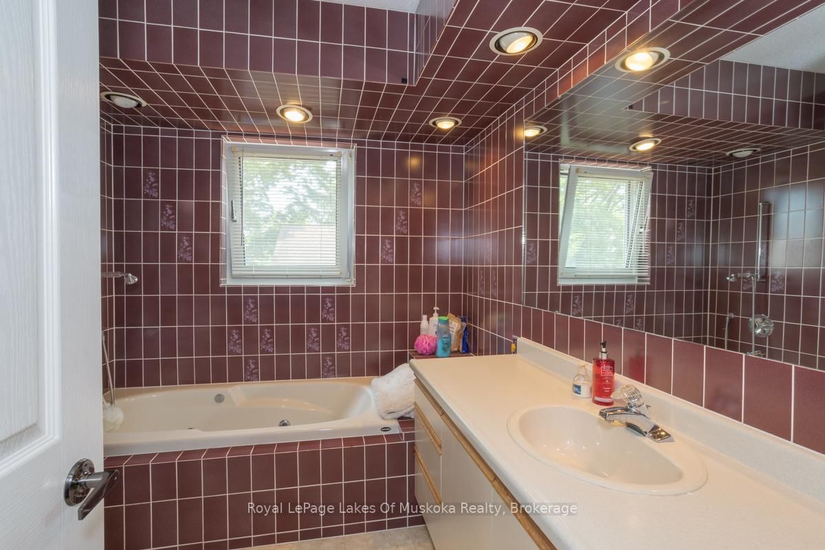 110 Dill Street • Bracebridge, ON photo 28