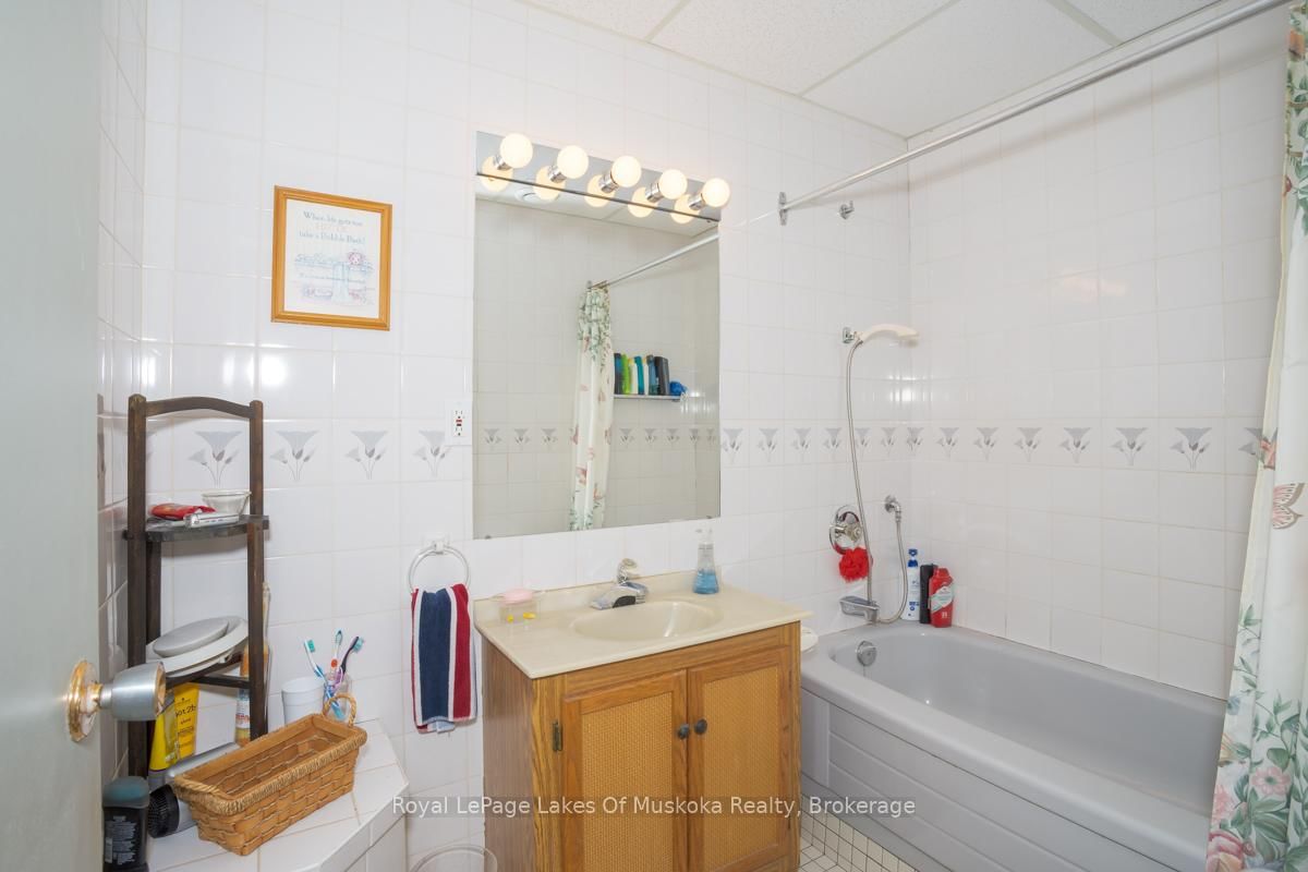 110 Dill Street • Bracebridge, ON photo 29