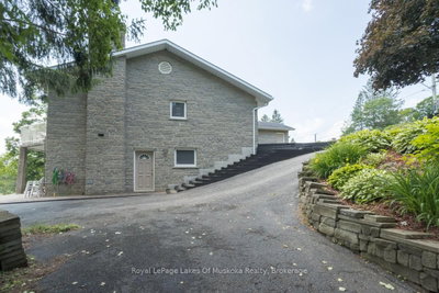 110 Dill Street • Bracebridge, ON photo 3
