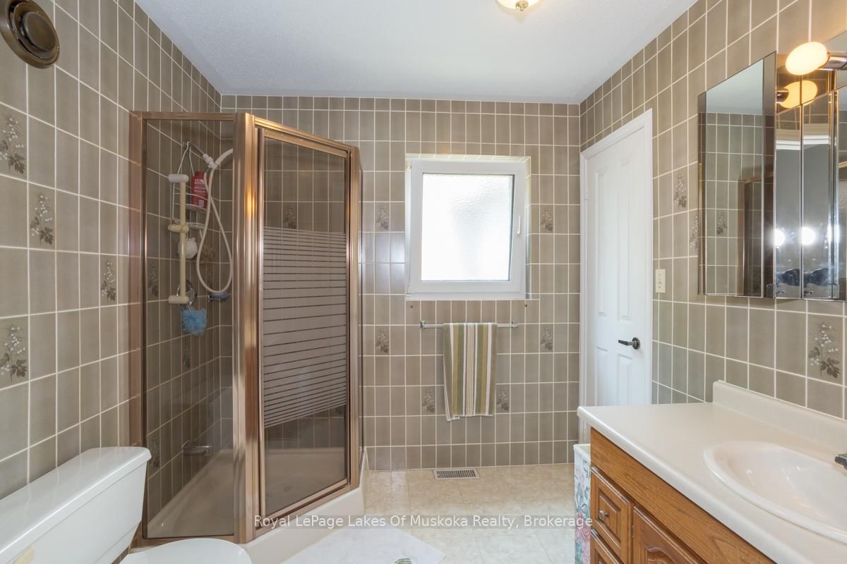 110 Dill Street • Bracebridge, ON photo 31