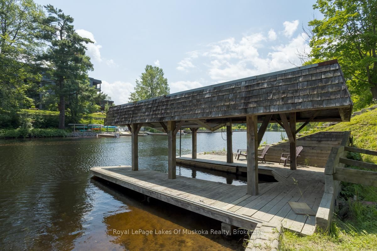 110 Dill Street • Bracebridge, ON photo 4