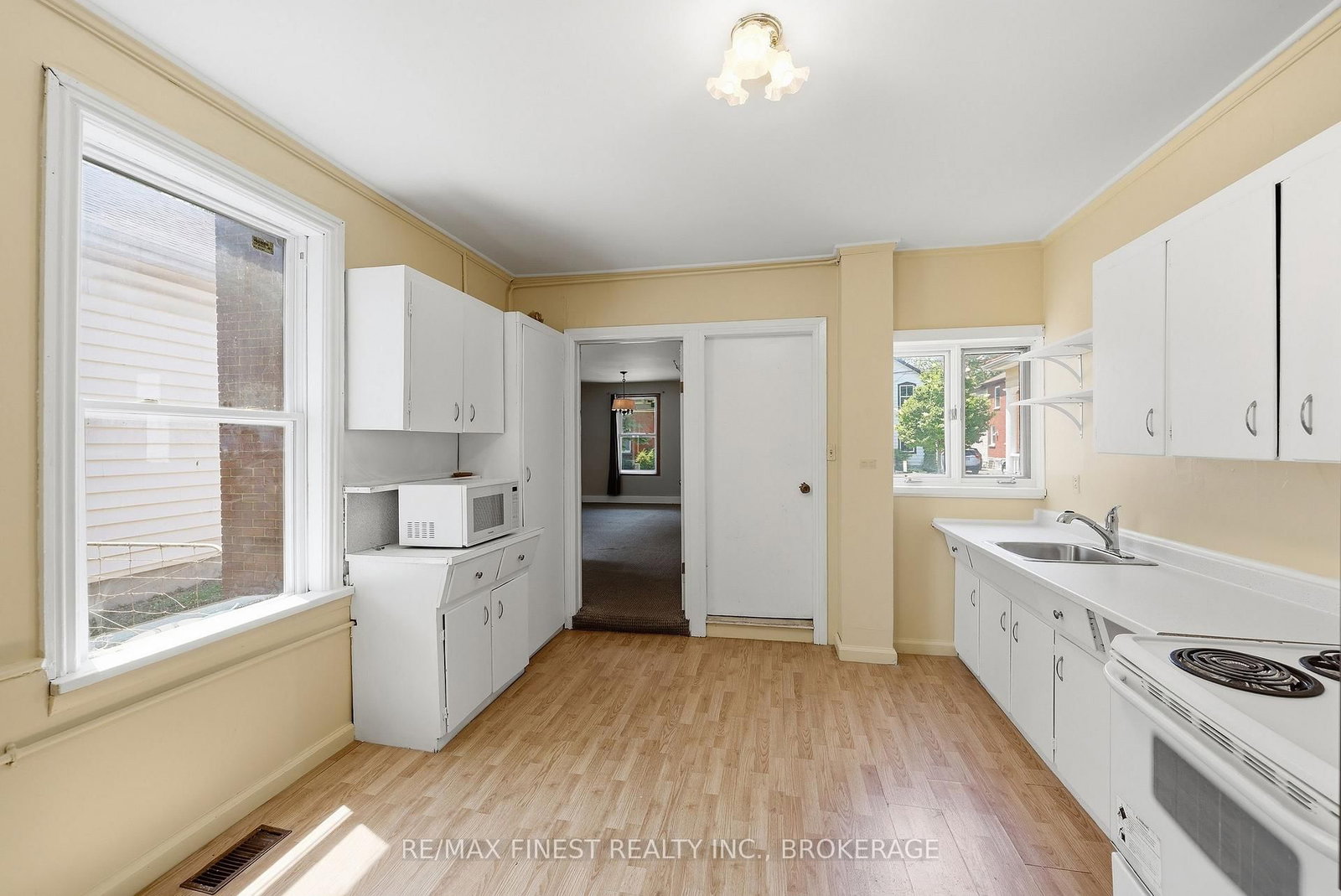445 Albert Street • Kingston, ON photo 17